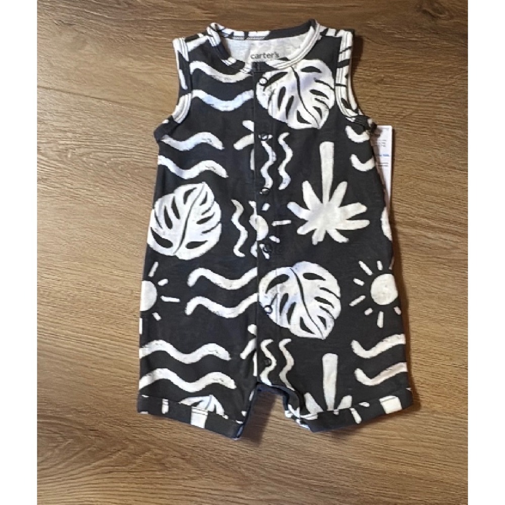 Carters Child of Mine Baby Romper 0-3M Gray White Tropical Leaf Sun Snap Front